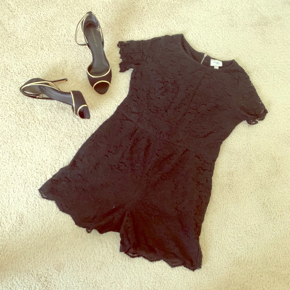 Lace shorts romper